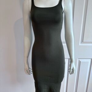 ZARA Trafaluc WOMEN GREEN PENCIL DRESS WITH STRAPS Back Slit Size S